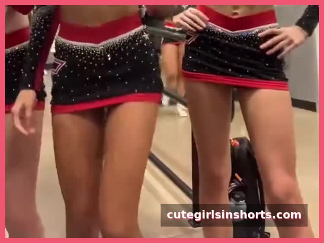 Baddie Hot Brunette White Girl On Tiktok